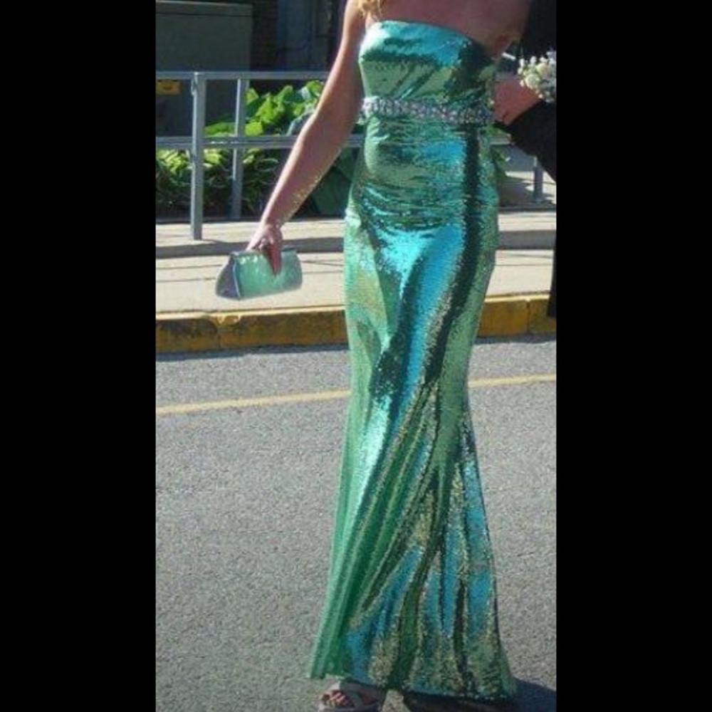 Prom dress